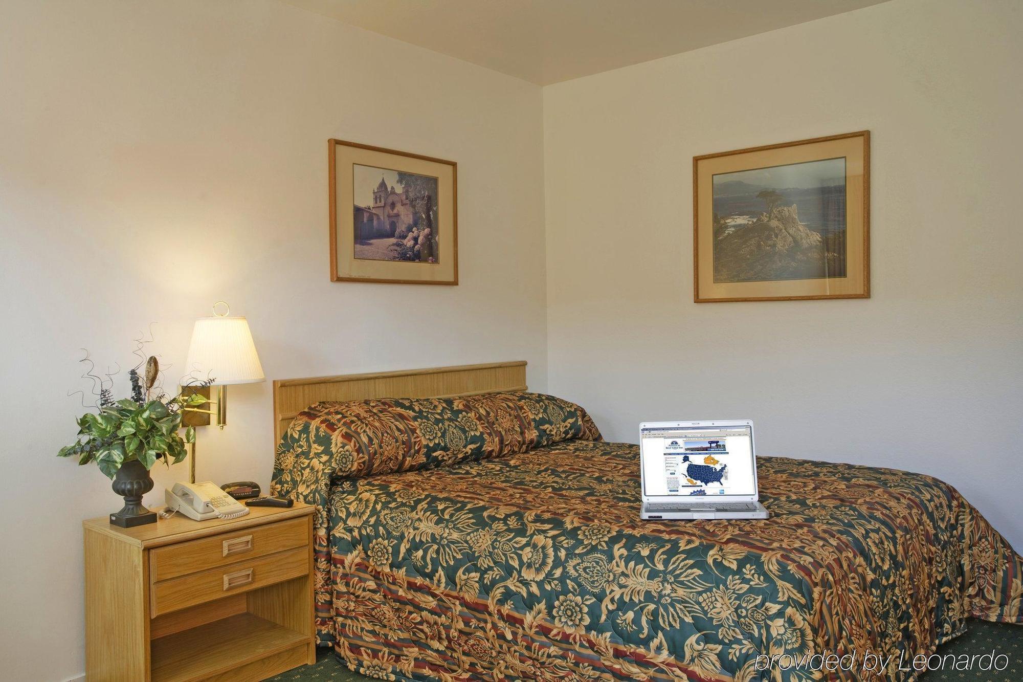 Red Roof Inn & Suites Monterey Oda fotoğraf
